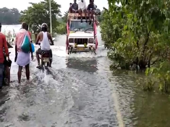 Bihar: Flood havoc in Bhojpur, Ganga flowing above danger mark, power cut in 51 villages ann बिहार: भोजपुर में बाढ़ का कहर, खतरे के निशान से ऊपर बह रही गंगा, 51 गांवों की काटनी पड़ी बिजली
