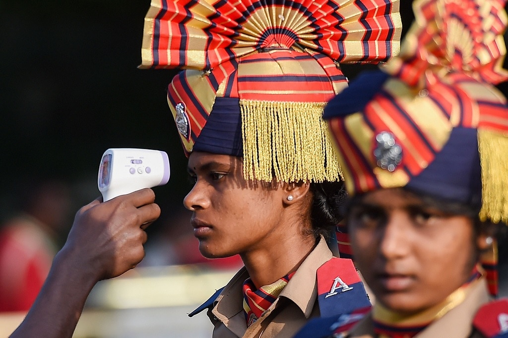 করোনা আবহে বাড়তি সতর্কতা