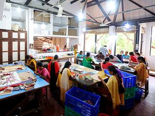 With Focus On Women Empowerment, Centre Launches ‘Sonchiraiya’ To Promote Products Made By Self-Help Groups