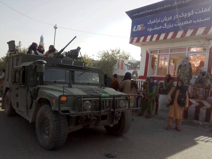 After Herat fell to Taliban all govt officials including governor police chief head of NDS office surrender हेरात पर तालिबान के कब्जे के बाद 207 कॉर्प्स कमांडर समेत पुलिस चीफ और सभी सरकारी अधिकारियों ने किया सरेंडर