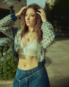 Tamannaah Photos: హాట్ ఫొటోలతో మతిపోగోడుతున్న మిల్కీ బ్యూటీ.. 
