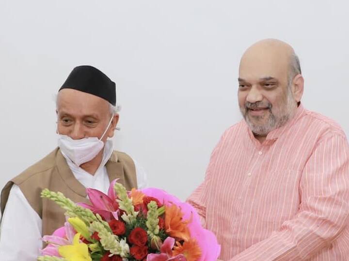 Governor Bhagat Singh Koshyari visit Home Minister Amit Shah today राज्यपाल भगतसिंह कोश्यारी यांनी घेतली गृहमंत्री अमित शाह यांची भेट