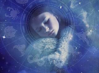 સપનામાં જો આ 5 વસ્તુઓ દેખાય તો થઇ જાવ સાવધાન, આ અશુભ ઘટનાના આપે છે સંકેત