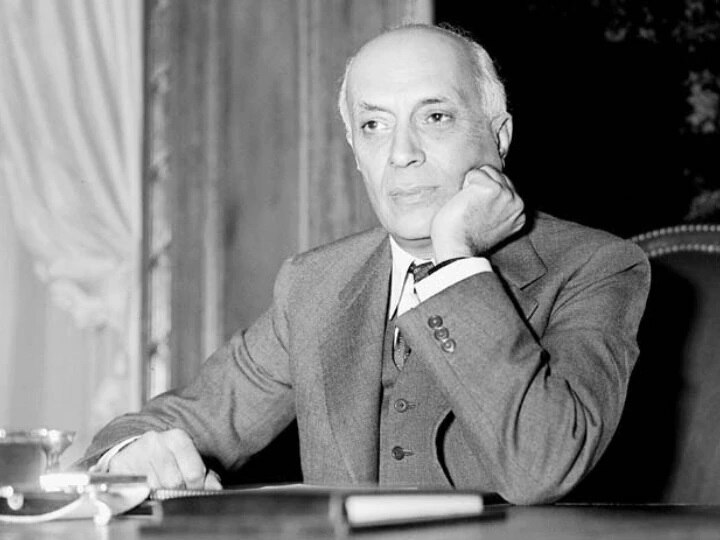 Jawahar lal nehru | पंतप्रधान नेहरूंचे 15 ऑगस्टचे पहिलं भाषण! ज्यात नवीन भारताची झलक दिसली