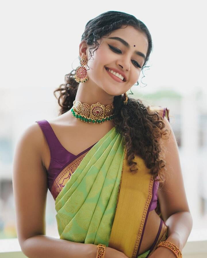 நொர தள்ளிப் போனேன் வெட்கம் கொறடி