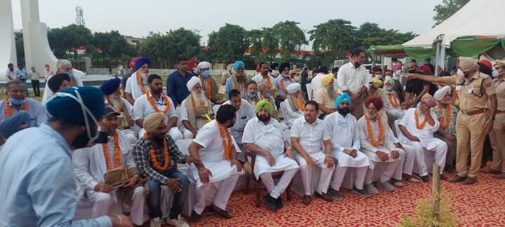 ਪੰਜਾਬ ਦੇ ਮੁੱਖ ਮੰਤਰੀ ਕੈਪਟਨ ਅਮਰਿੰਦਰ ਸਿੰਘ ਨੇ ਭਾਰਤ ਦੇ 75 ਵੇਂ ਸੁਤੰਤਰਤਾ ਦਿਵਸ ਦੀ ਪੂਰਵ ਸੰਧਿਆ 'ਤੇ 13 ਅਪ੍ਰੈਲ, 1919 ਦੇ ਕਤਲੇਆਮ ਵਿੱਚ ਸ਼ਹੀਦ ਹੋਏ ਸਾਰੇ ਜਾਣੇ -ਅਣਜਾਣੇ ਲੋਕਾਂ ਦੀ ਯਾਦ ਵਿੱਚ ਜਲਿਆਂਵਾਲਾ ਬਾਗ ਸ਼ਤਾਬਦੀ ਮੈਮੋਰੀਅਲ ਪਾਰਕ ਦਾ ਉਦਘਾਟਨ ਕੀਤਾ।