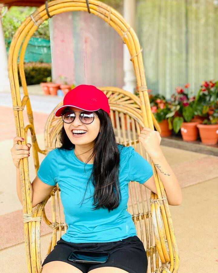 (Courtesy : Instagram) ఈ సినిమాతో అనన్య క్రేజ్ బాగా పెరిగింది. దీంతో ఆమెకి ఇండస్ట్రీలో అవకాశాలు పెరిగాయి.