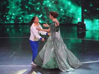 Dance Deewane 3ના સેટ પર ભાવુક થઇ ઓલ્મિપિક સિલ્વર મેડલ મીરાબાઇ ચાનુ, જુઓ વીડિયો