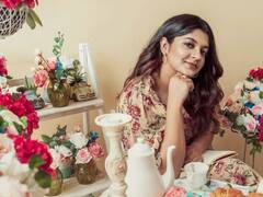 Aparna Balamurali pics: வெய்யோன் சில்லி...! உயிரை கொல்லும் அரக்கி...! அபர்ணா பாலமுரளி புகைப்படங்கள்!