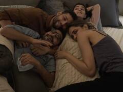 Deepika Padukone ने डायरेक्टर शकुन बत्रा की अपकमिंग फिल्म की शूटिंग की पूरी, शेयर की ये खास तस्वीरें