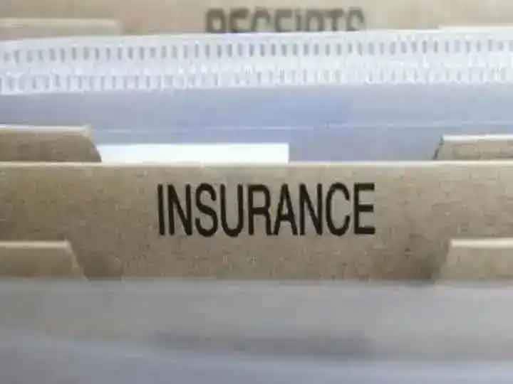 Life Insurance If you buy life insurance then do not make these mistakes, there may be trouble in future Life Insurance: जीवन बीमा खरीदें तो न करें ये गलतियां, भविष्य में हो सकती है परेशानी