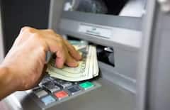 ATM withdrawal limit: কোন ATM - এ দৈনিক তুলতে পারবেন কত টাকা