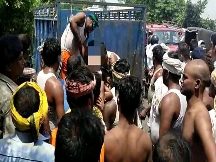 Bihar News: हाजीपुर में गंगा नदी में पलटी नाव, दो की मौत, 10 लोगों को किया गया रेस्क्यू
