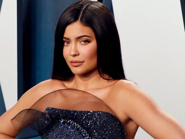 kylie jenner latest photo goes viral over soial media know why काइली जेनर ने शेयर की लेटेस्ट तस्वीर, जानिए क्यों हो रही है वायरल