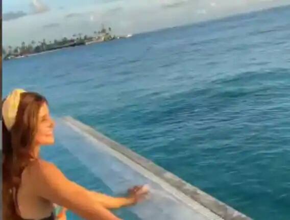 ਸਾਕਸ਼ੀ ਨੇ ਮਾਲਦੀਵ ਵਕੇਸ਼ਨ ਦੀਆਂ ਕਈ ਤਸਵੀਰਾਂ ਇੰਸਟਾਗ੍ਰਾਮ 'ਤੇ ਸ਼ੇਅਰ ਕੀਤੀਆਂ ਹਨ।