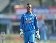 रवि शास्त्री बोले- धोनी का अचानक संन्यास लेने का फैसला साहसी और निस्वार्थ था