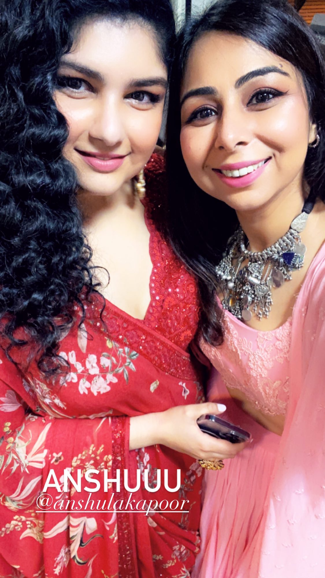 Inside Photos: बहन रिया कपूर की शादी में सोनम कपूर और अंशुला ने की खूब मस्ती, यहां देखिए इनसाइड तस्वीरें