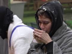 Bigg Boss OTT:  प्रतीक ने शमिता के सिर पर फोड़े अंडे, टास्क के बाद रोती नजर आईं शमिता शेट्टी