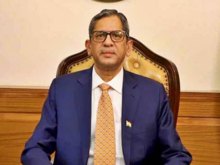 CJI Justice N.V.Ramana says Law is in a SORRY STATE OF AFFAIRS, lack of clarity due to incomplete discussions CJI Justice NV Ramana: పార్లమెంట్ చర్చలపై సీజేఐ జస్టిస్ రమణ కీలక వ్యాఖ్యలు... విస్తృతస్థాయి చర్చలు జరగడంలేదని అసంతృప్తి