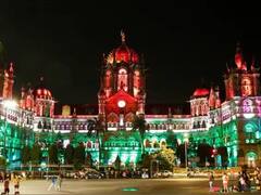 Independence Day 2021: स्वातंत्र्यदिनी पहायला मिळाला अद्भूत नजारा; अनेक ऐतिहासिक इमारती तिरंग्यात उजळून निघाल्या