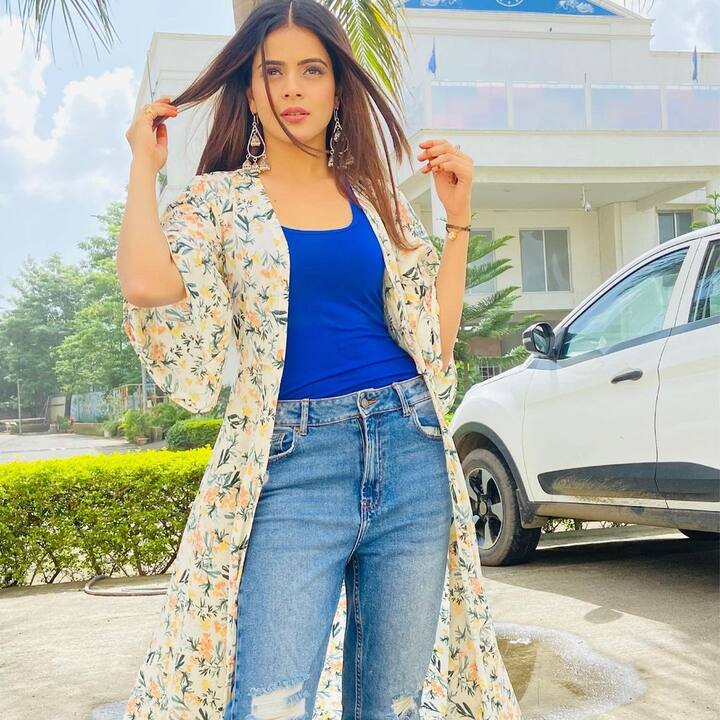 यहां तक कि जिज्ञासा सिंह को गोपी बहू का किरदार निभाने के लिए ऑफर किया गया था, लेकिन अपने बिजी प्रोजेक्ट के चलते वह ये शो नहीं कर सकी.