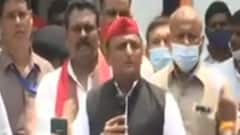 Lucknow: Akhilesh Yadav ने सपा कार्यालय में किया ध्वजारोहण, कई नेता रहे मौजूद | ABP Ganga Hindi