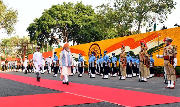 Independence Day 2021: Jawan Deployed For PM's Security At Red Fort Faints, Admitted To Hospital RTS Independence Day 2021: Jawan Deployed For PM's Security At Red Fort Faints, Admitted To Hospital