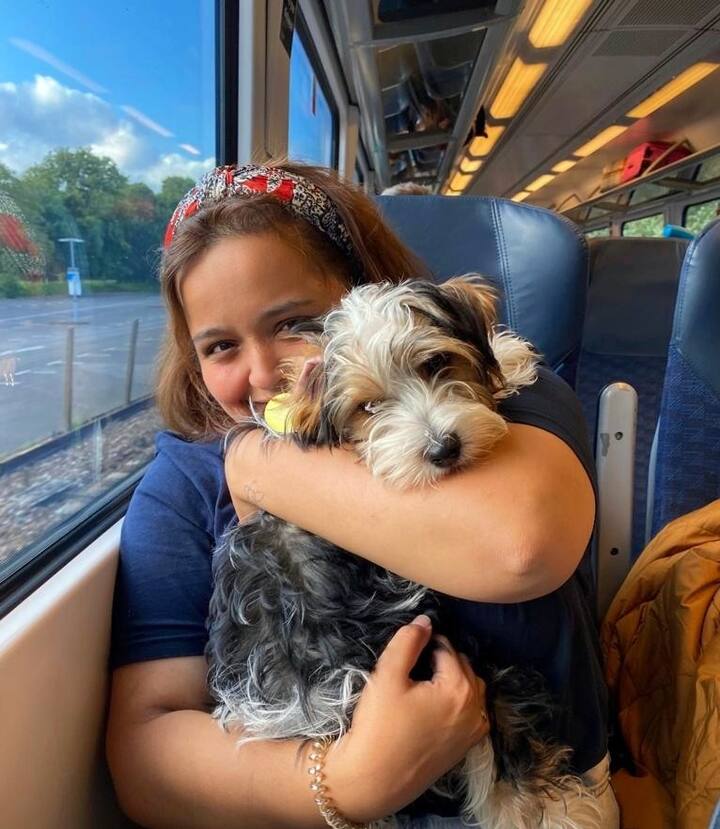 কর্মসূত্রে লন্ডনে থাকেন ভারতীয় তরুণী অনুরাধা দামালে।