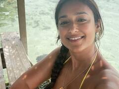 Ileana D'Cruz: అప్పట్లో ఇలియానా.. యెల్లో బికినీలో గోవా బ్యూటీ పరువాల విందు!