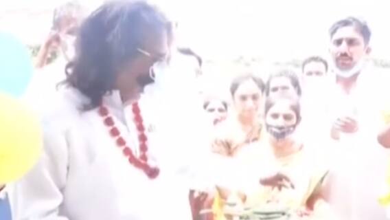 દ્વારકા જિલ્લાના ધિનકી ગામમાં વિદ્યાર્થીનીઓ માટે શરૂ કરાઈ હોસ્ટેલ, જુઓ વીડિયો