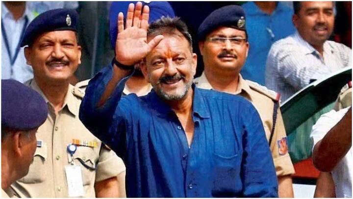 ਸੰਜੇ ਦੱਤ- ਇਸ ਸੂਚੀ ਵਿੱਚ ਪਹਿਲਾ ਨਾਂ ਸੰਜੇ ਦੱਤ ਦਾ ਆਉਂਦਾ ਹੈ। ਸੰਜੇ ਦੀ ਬਾਲੀਵੁੱਡ ਵਿੱਚ ਖਲਨਾਇਕ ਨਾਂ ਦੀ ਇੱਕ ਫਿਲਮ ਸੀ, ਅਤੇ ਕੌਣ ਜਾਣਦਾ ਸੀ ਕਿ ਸੰਜੇ ਖੁਦ ਅਸਲ ਜ਼ਿੰਦਗੀ ਵਿੱਚ ਇੱਕ ਖਲਨਾਇਕ ਬਣ ਜਾਣਗੇ। ਤੁਹਾਨੂੰ ਦੱਸ ਦੇਈਏ ਕਿ ਸਾਲ 1998 ਵਿੱਚ ਸੰਜੂ ਨੂੰ ਪੁਲਿਸ ਨੇ ਗ੍ਰਿਫਤਾਰ ਕੀਤਾ ਸੀ ਅਤੇ ਰਾਈਫਲਾਂ ਅਤੇ ਨਸ਼ੀਲੇ ਪਦਾਰਥ ਰੱਖਣ ਦੇ ਮਾਮਲੇ ਵਿੱਚ 6 ਸਾਲ ਦੀ ਸਜ਼ਾ ਸੁਣਾਈ ਸੀ। ਫਿਲਹਾਲ ਉਸ ਨੇ ਆਪਣੀ ਸਜ਼ਾ ਪੂਰੀ ਕਰ ਲਈ ਹੈ।