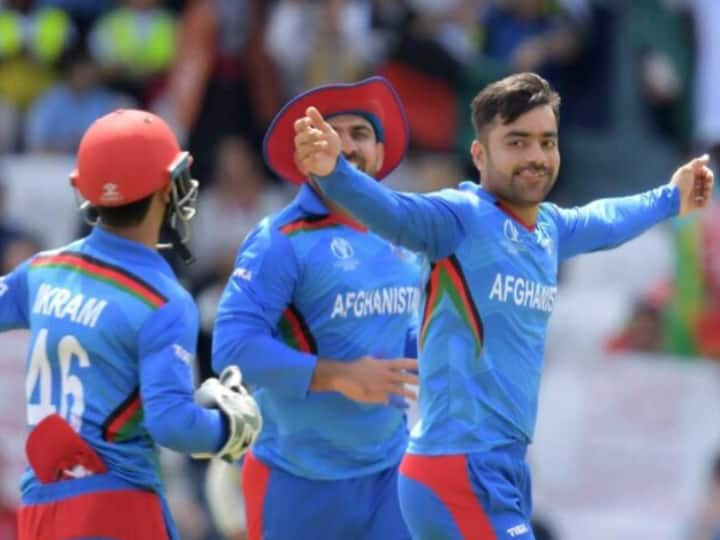 T20 WC: Rashid Khan becomes fourth bowler to pick 400 T20 wickets Rashid Khan 400 T20 Wickets: राशिद खानची ऐतिहासिक कामगिरी, टी-20 मध्ये गाठला 400 विकेट्सचा टप्पा