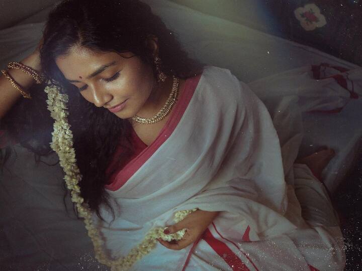 தீப்பிடித்த தென்றல் ஆனேனே, வேர்வரைக்கும் வெந்து போனேனே