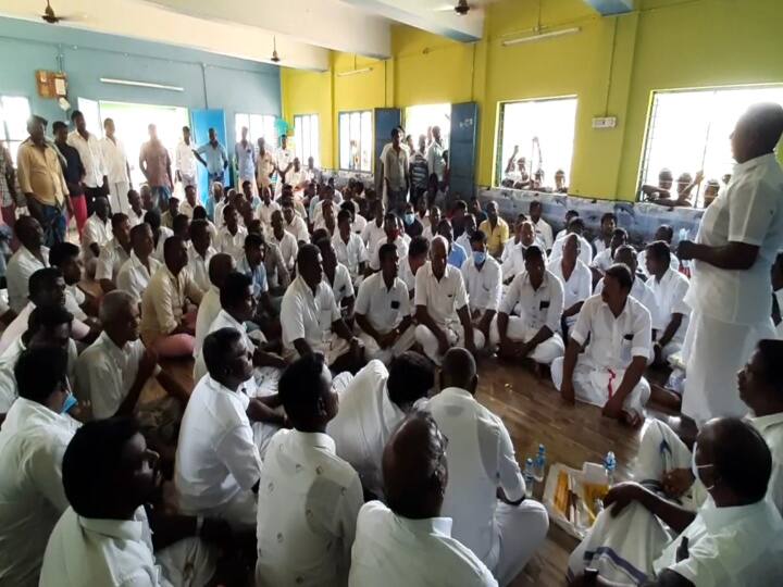 Announcement that fishing villages are going to be involved in the struggle! சுருக்குமடி வலையை பயன்படுத்துவதில் இருதரப்பு மீனவர்களிடையே மோதல்- 21ஆம் தேதி முதல் போராட்டம்