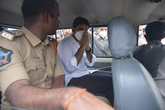 Nara Lokesh Arrested, Pics: నారా లోకేశ్ అరెస్టు.. రమ్య ఇంటి వద్ద తీవ్ర ఉద్రిక్తత, పలువురు నేతల్ని బలవంతంగా..