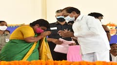 Telangana CM KCR: మళ్లొచ్చిన్నాడు మీ ఇంటి కాడ ఛాయ్‌ పొయ్యాలే.. రాధమ్మకు చెప్పిన సీఎం కేసీఆర్