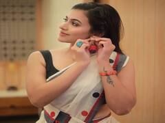 Actress Anju Kurian pics | அவையும் துணிவும் உழைப்பும் தழைப்பும் - அஞ்சு குரியன் ஸ்பெஷல் ஆல்பம்