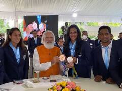 ਪੀਐਮ ਮੋਦੀ ਨੇ ਅੱਜ ਭਾਰਤੀ ਓਲੰਪਿਕ ਟੀਮ ਦੇ ਨਾਲ ਕੀਤਾ ਨਾਸ਼ਤਾ, ਪੀਵੀ ਸਿੰਧੂ ਨਾਲ ਖਾਧੀ ਆਈਸਕ੍ਰੀਮ