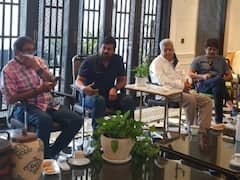 Chiranjeevi: చిరంజీవి ఇంట్లో సినీ పెద్దల భేటీ.. బాలయ్య, మోహన్ బాబు ఎక్కడ?