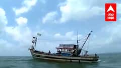 Ratnagiri : देवगड समुद्रात रात्रीचं थरारक Rescue Operation, 5 खलाश्यांना वाचवण्यात यश : ABP Majha