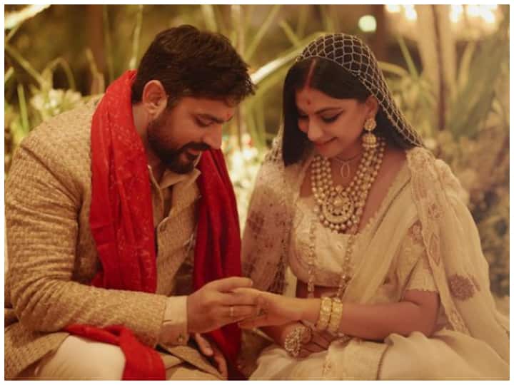 Newly Married Rhea Kapoor Shares First PIC With Husband Karan Boolani In An Emotional Post Newly Married Rhea Kapoor Shares First PIC With Husband Karan Boolani In An Emotional Instagram Post