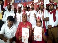 निषाद पार्टी की छठी स्थापना दिवस: राष्ट्रीय अध्यक्ष डॉ. संजय ने लिखा खून से खत, सरकार से आरक्षण की मांग की