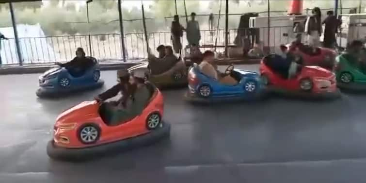 The Taliban were seen having fun in an amusement park after capturing Kabul, watch the video કાબુલ પર કબજા બાદ એમ્યૂઝમેન્ટ પાર્કમાં મસ્તી કરતાં જોવા મળ્યા તાલિબાની, જુઓ Video