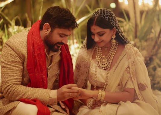 Anil Kapoor’s second daughter and film producer Rhea Kapoor got married to longtime boyfriend Karan Boolani on August 14 in a close-kint ceremony in presence of their family members. [pic credit: Instagram/Rhea Kapoor]