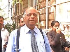 बांधकाम व्यावसायिक डीएसकेंना जामीन देण्यास हायकोर्टाचा नकार, पत्नी हेमंती यांना जामीन मंजूर