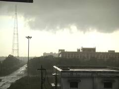 WB Weather Today: রাজ্যের ৫ জেলায় জারি কমলা সতর্কতা, প্রবল বর্ষণের পূর্বাভাস
