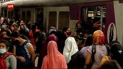 Mumbai Local Maharashtra मध्ये निर्बंध शिथिल झाल्यानं Delta Plus चा धोका वाढण्याची शक्यता: ABP Majha