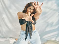 Actress Pooja Hegde | முழு மதியினில், பனி இரவினில், கனி பொழுதினில் ஓடாதே - பூஜா ஹெக்டே ஸ்பெஷல்..