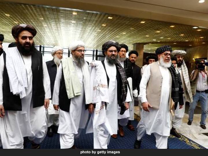 सन 2010 साली अमेरिका आणि पाकिस्तानच्या एका संयुक्त कारवाईत मुल्ला बरादर याला कराचीतून अटक करण्यात आली होती. 2013 साली त्याला सोडून देण्यात आलं. (photo by getty images)