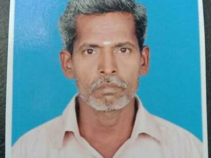 Villagers fighting for Vidya Vidya to the cemetery near Karur மயான ஆக்கிரமிப்புக்கு எதிராக நடந்த போராட்டத்தில் தொழிலாளி மரணம் - சோகத்தில் கிராம மக்கள்...!